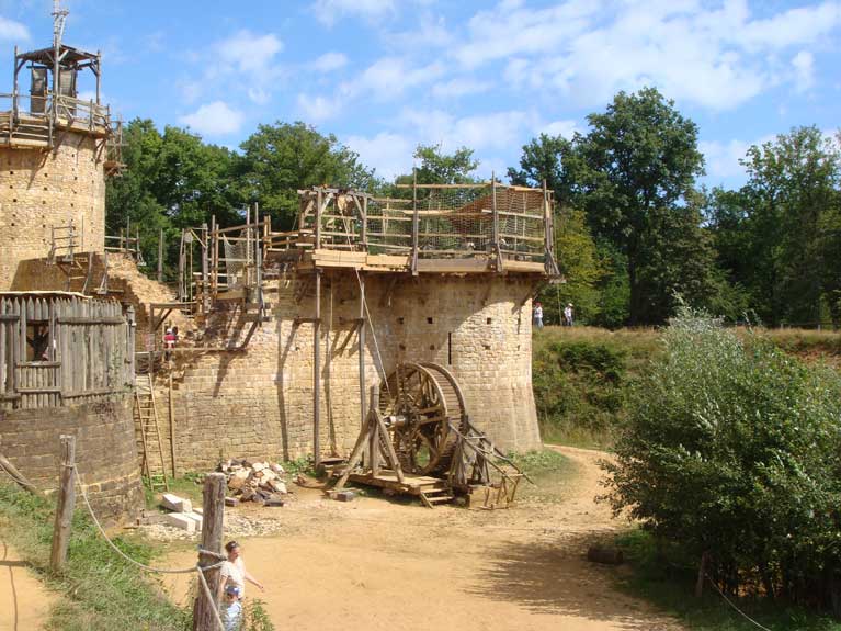 Guédelon - Construction d'un château fort : FRANCE