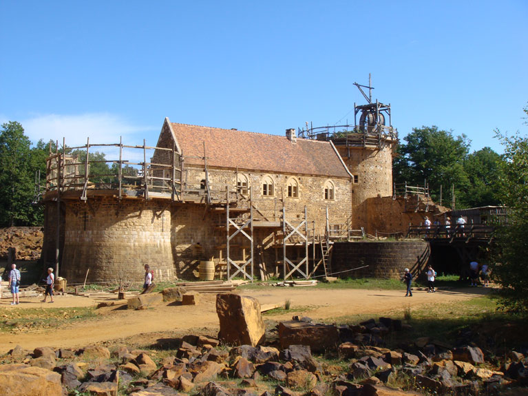 Guédelon dans L'YONNE