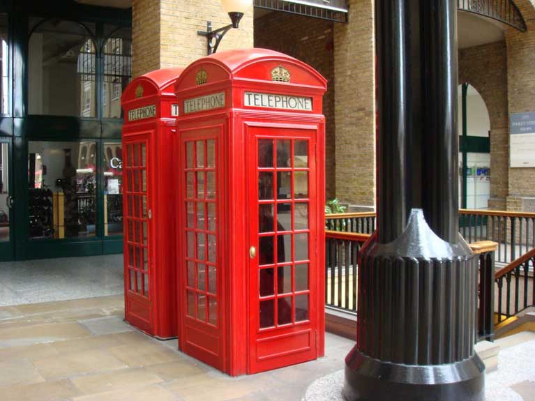 Cabine téléphone