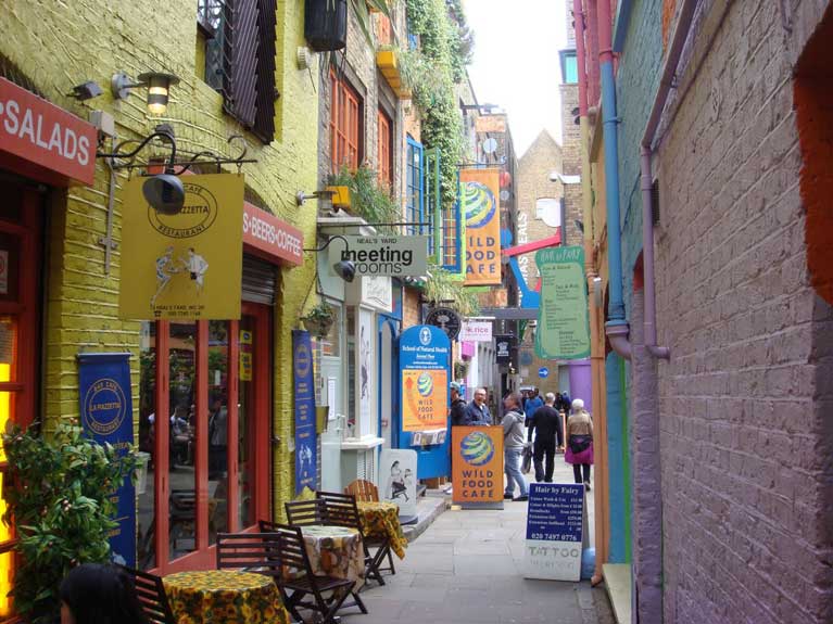 Rue colorée